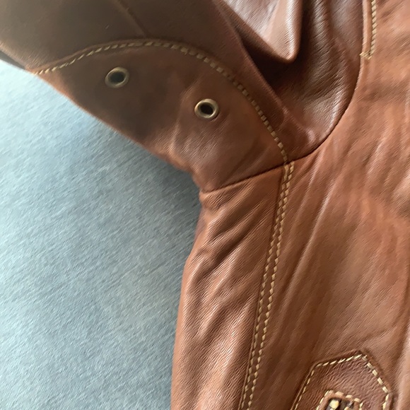 Andrew Marc : Brown Leather Jacket - Picture 5 of 12